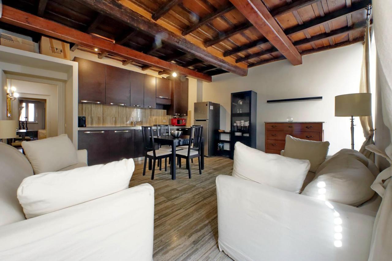 Suity I Cozy Nazareno Apartment Rom
